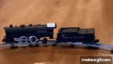 shadytrain.gif